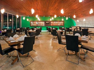 Hotel Courtyard By Marriott Tuxpan Veracruz 4*