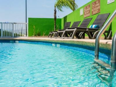 Hotel Express Zona Aeropuerto By Ihg 4*