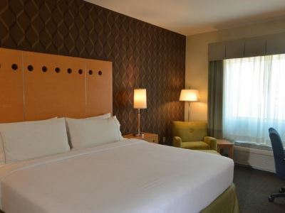 Hotel Express & Aeropuerto By Ihg Monterrey