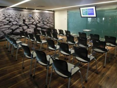 Express Galerias Metepec By Ihg Toluca