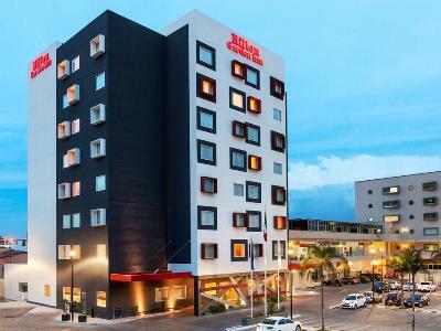 Hilton Garden 3* Queretaro