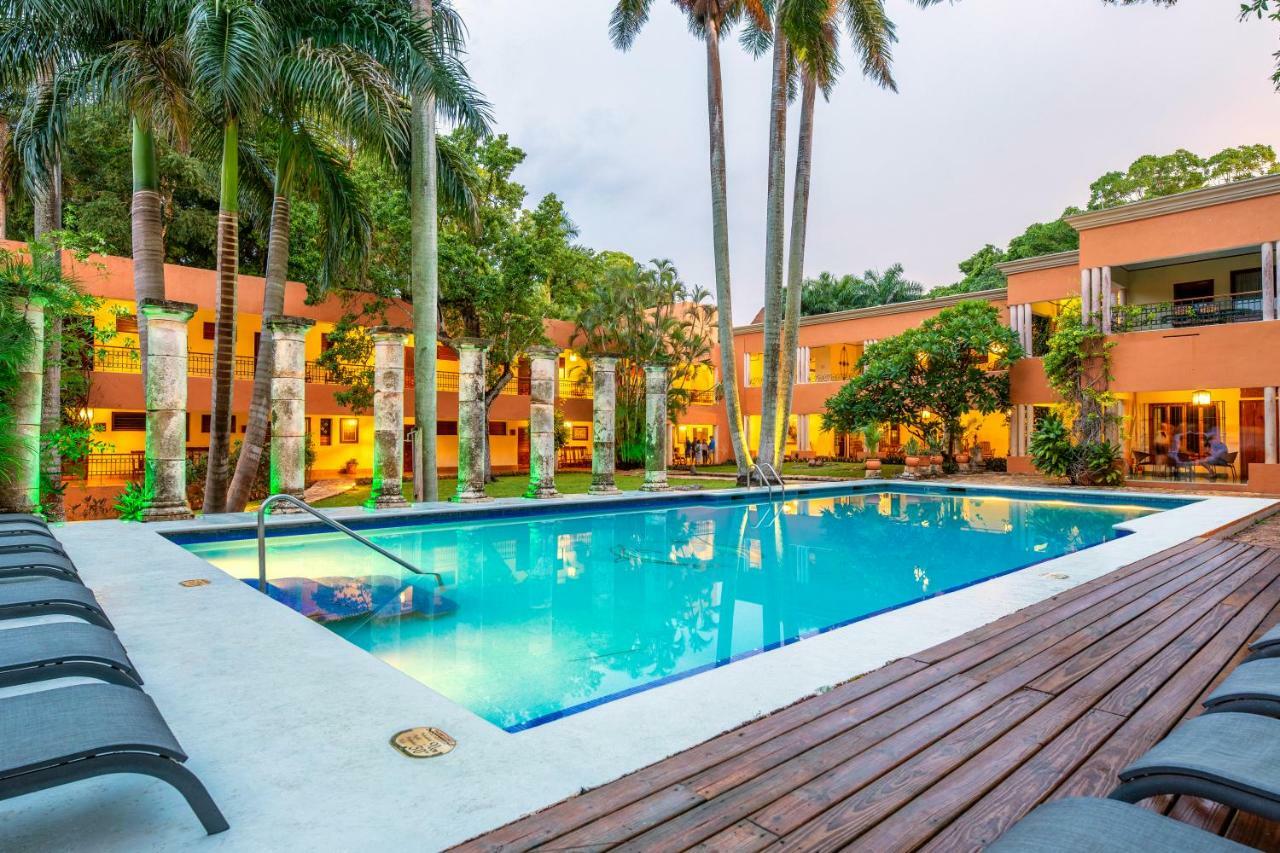 Hacienda Plantation & Museum Hotel