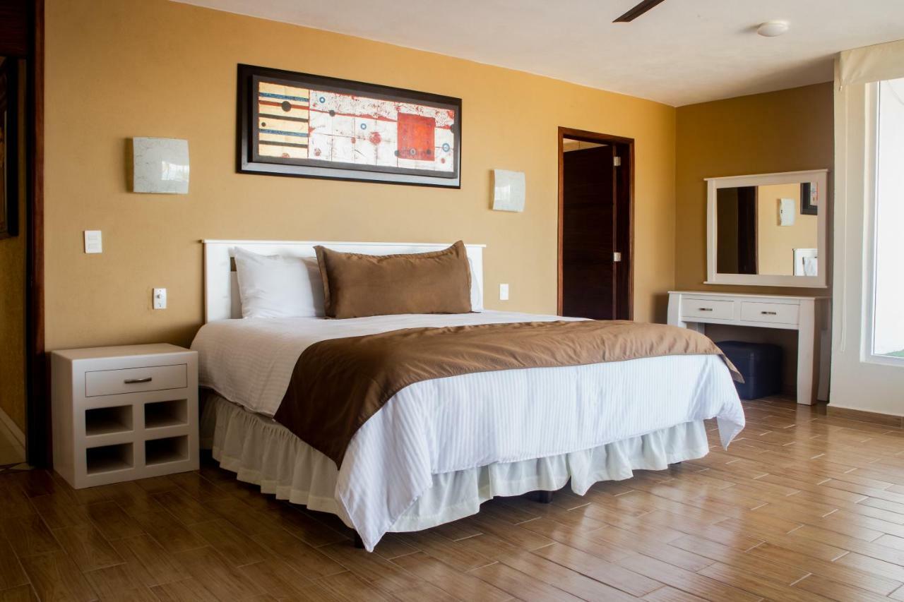 Aparthotel Costa Dorada