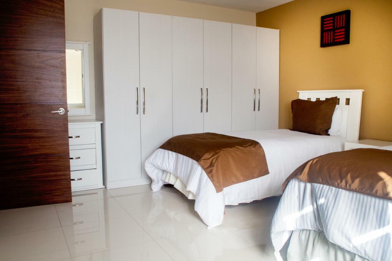 Costa Dorada Aparthotel