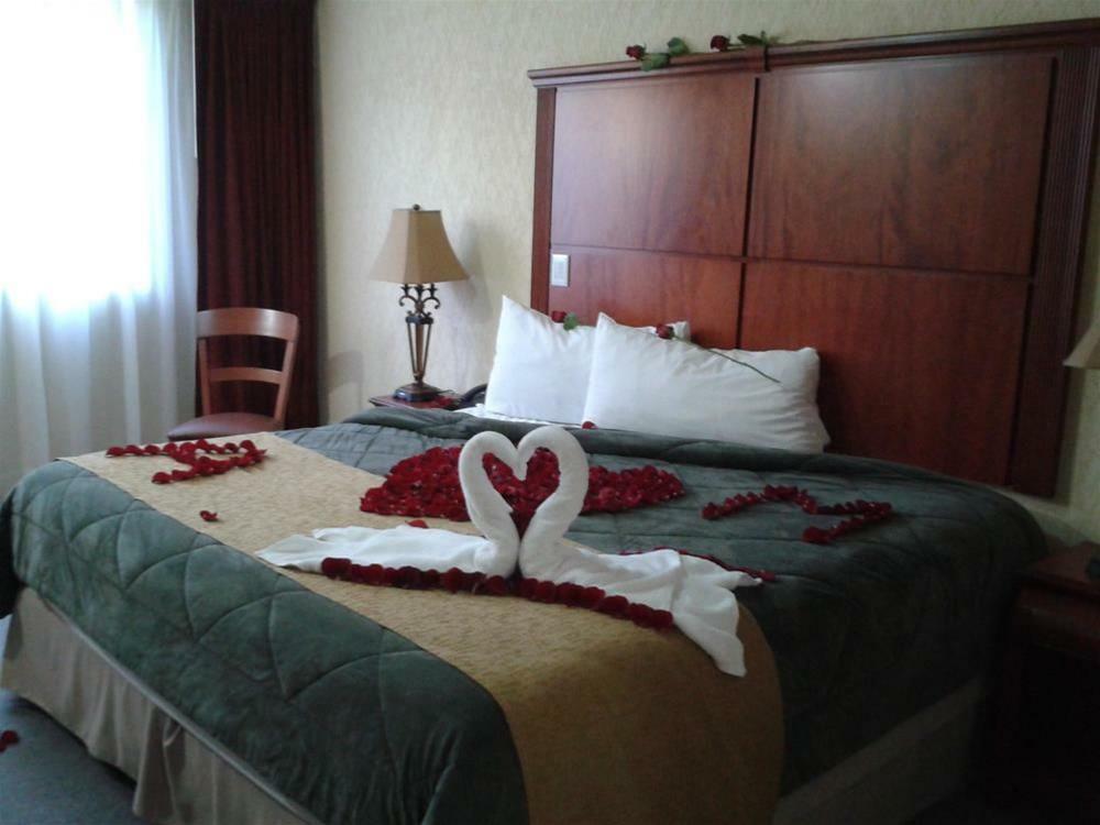 Howard Johnson By Wyndham Toluca