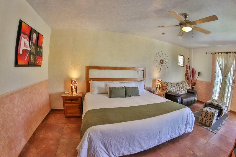 La Casona & Hotel