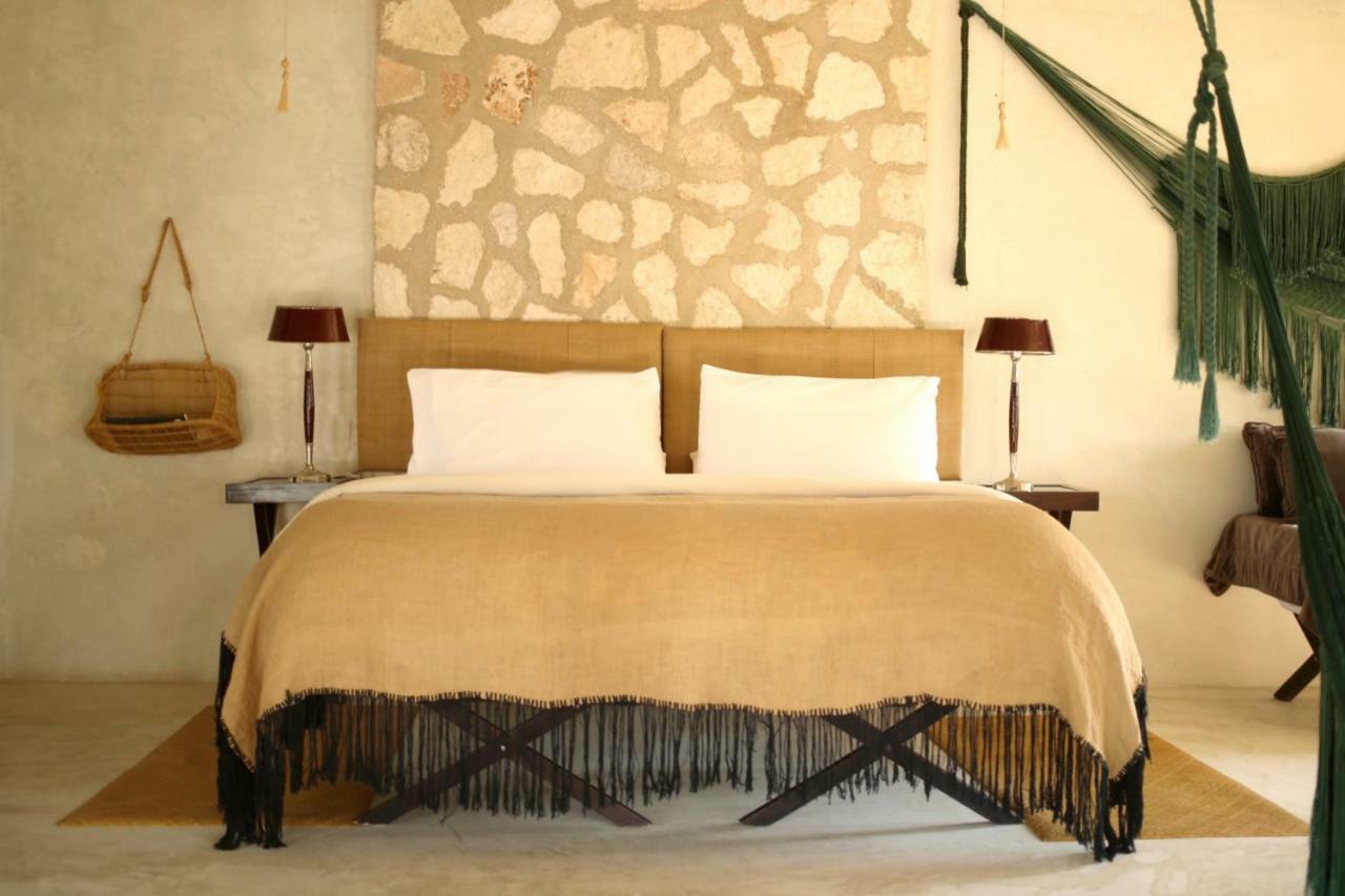 Coqui Coqui Papholchac & Hotel Coba
