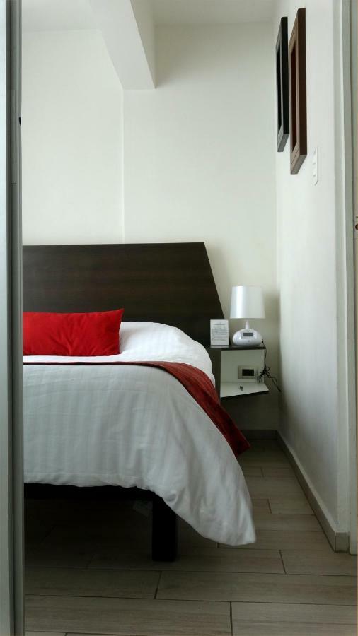 Metropolis Ejecutivas Aparthotel