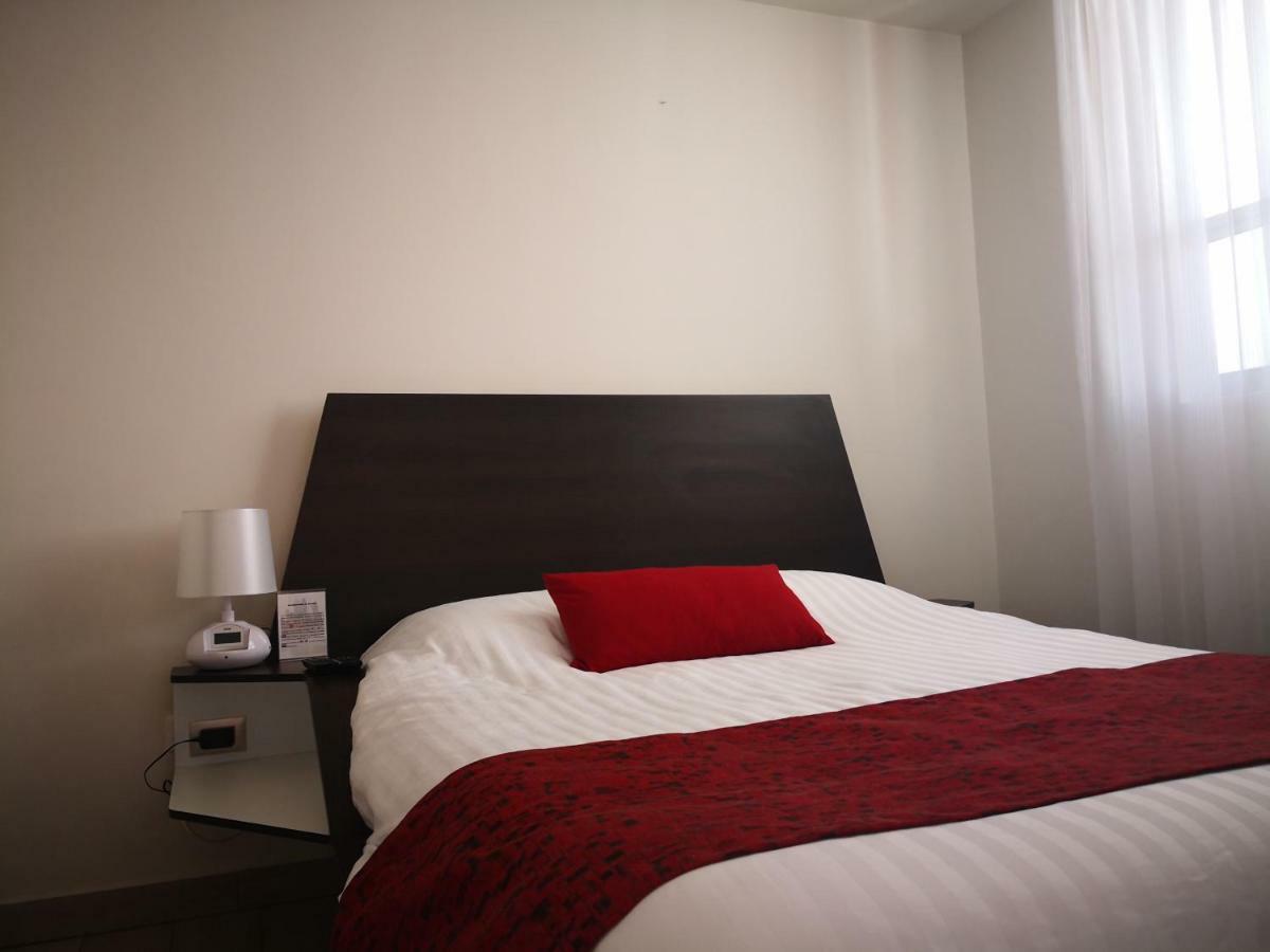 Metropolis Ejecutivas 3* Puebla