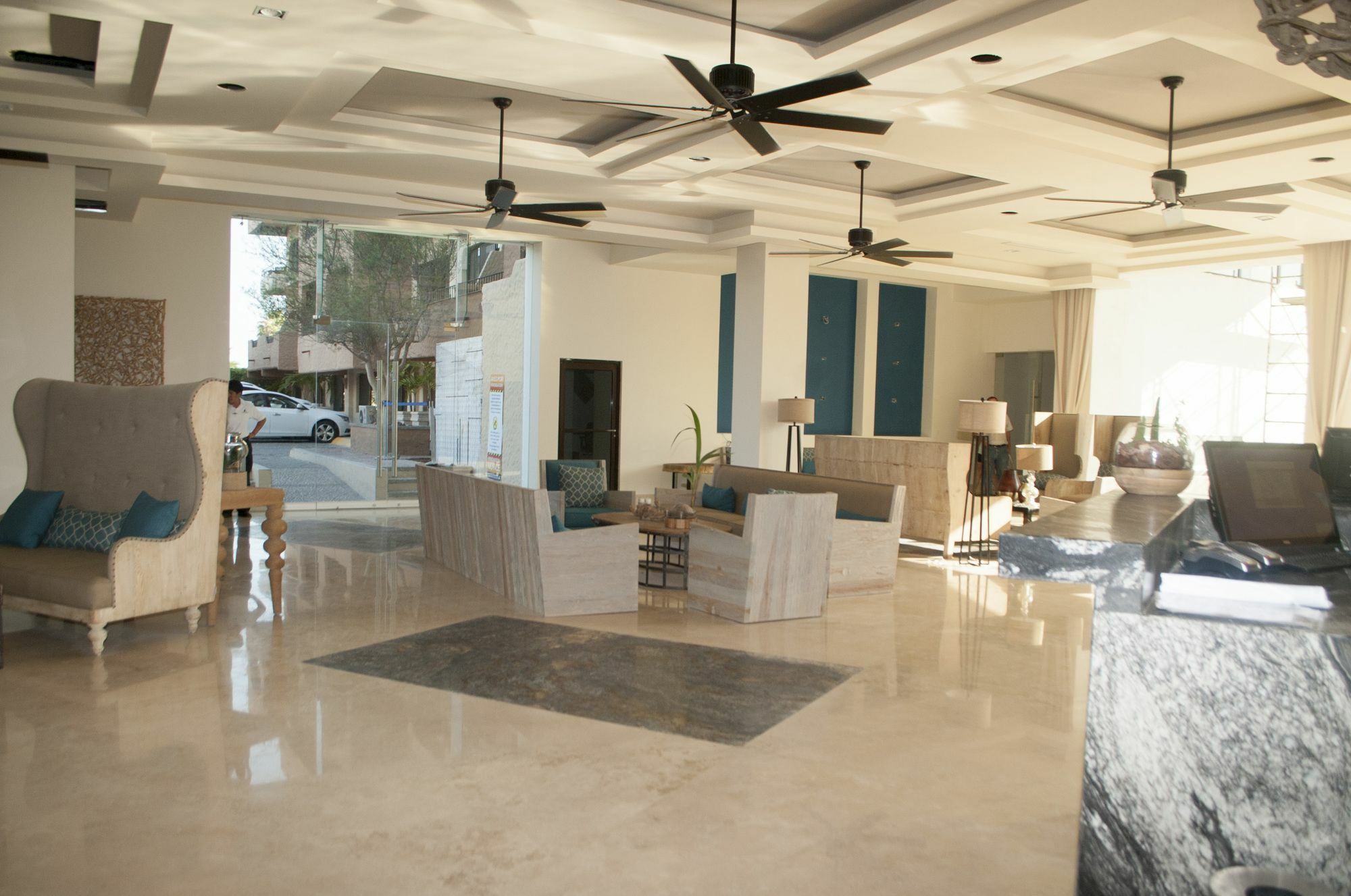 Marinaterra & Hotel 4*