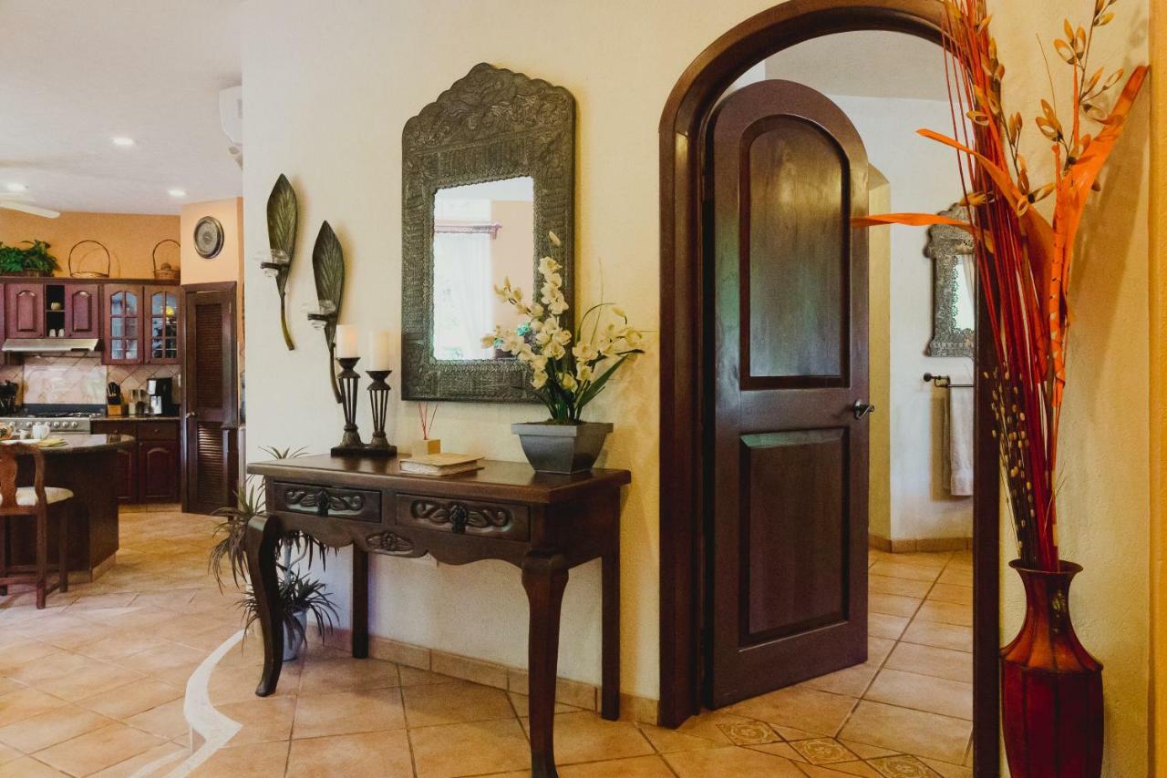 Casa Cascada - 3 Bdrm House For 6, Close To The Holiday home *