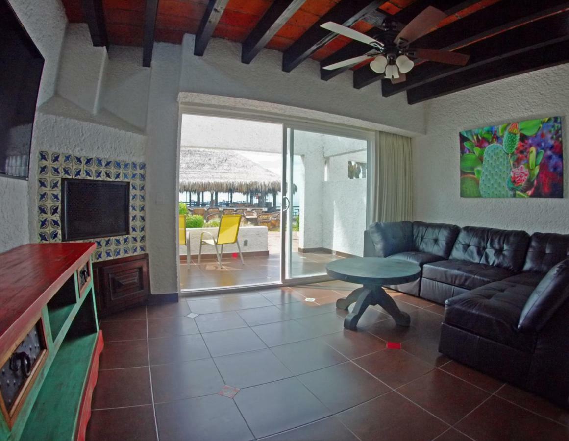 Resort Rocas &