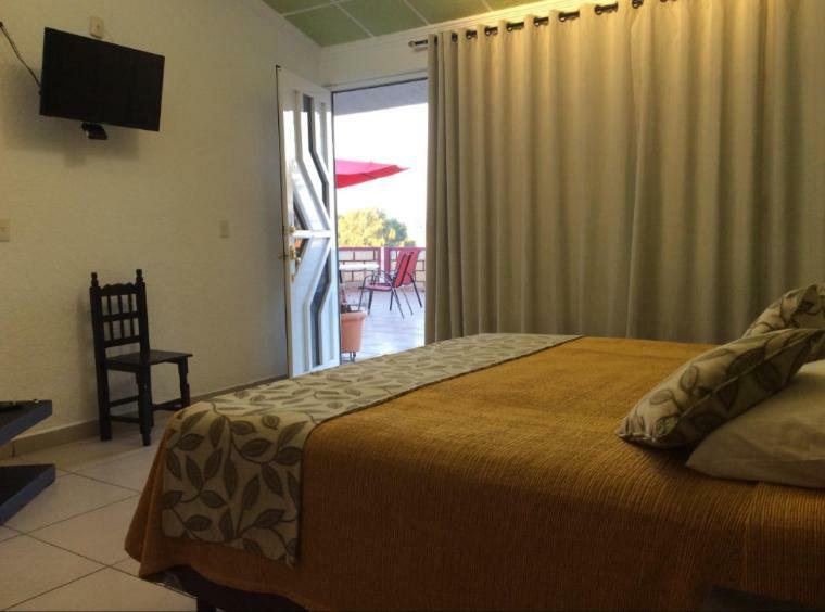 Victoria Piramides Aparthotel 3*
