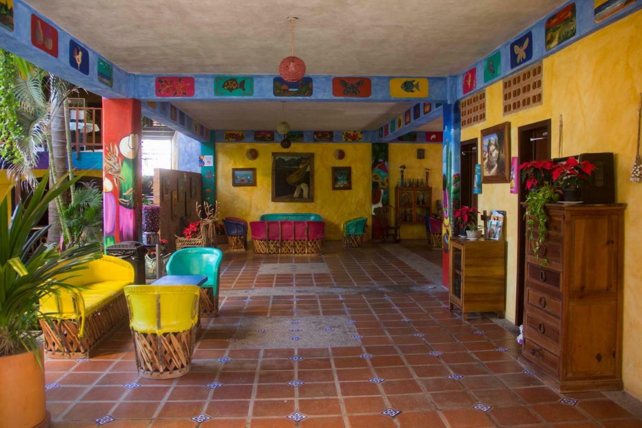 Hotel Cabanas Del Capitan 3*
