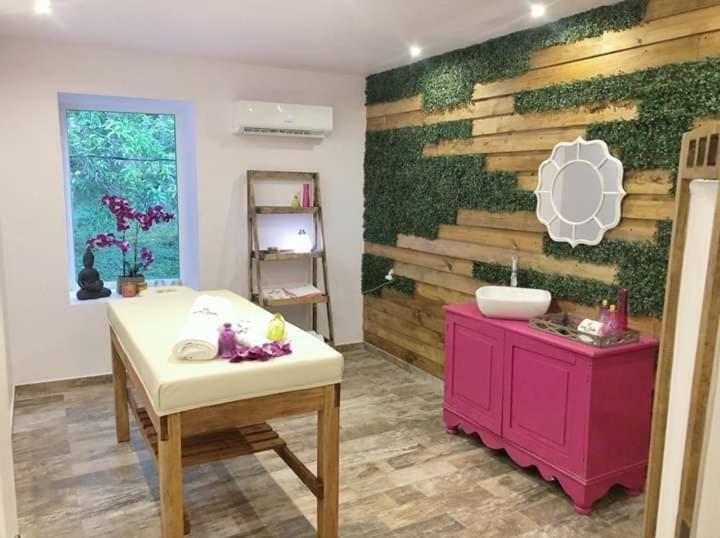Boutique Santa Lucia Hotel 4*