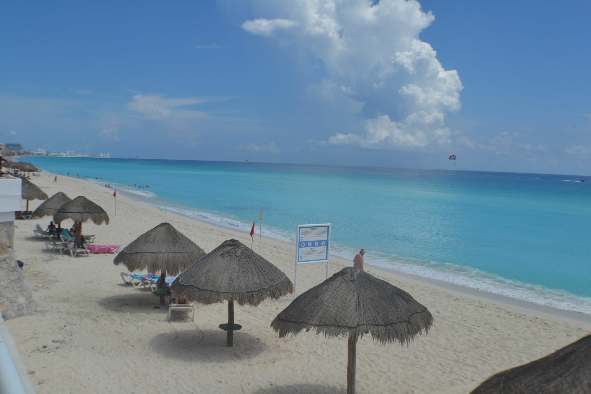 Brisas 10 Beachside Apartment
