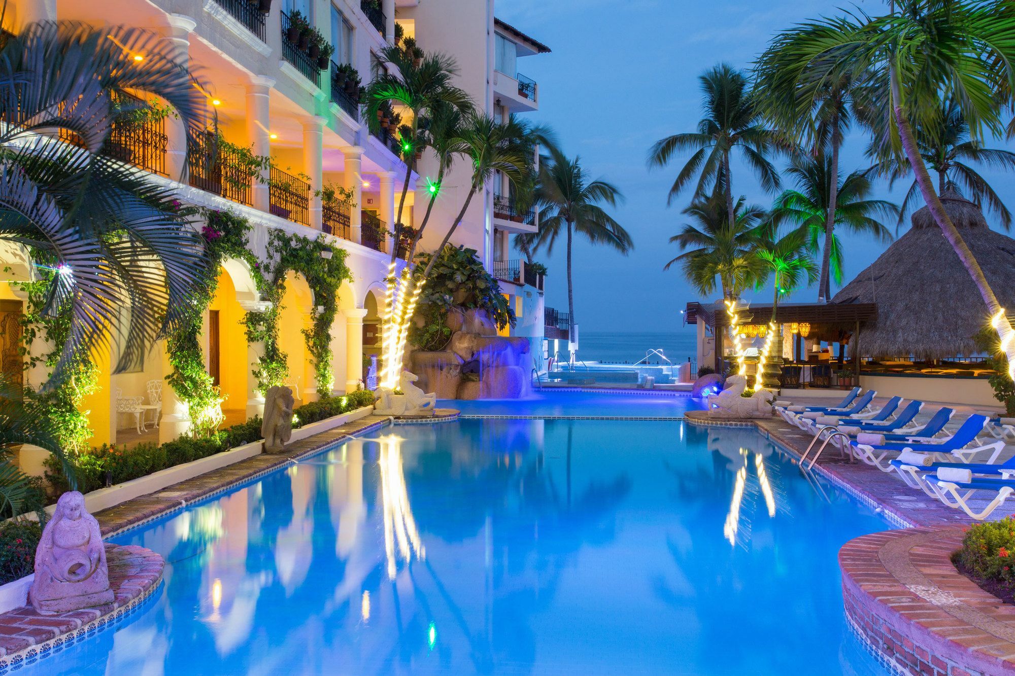 Hotel Playa Arcos & Puerto Vallarta