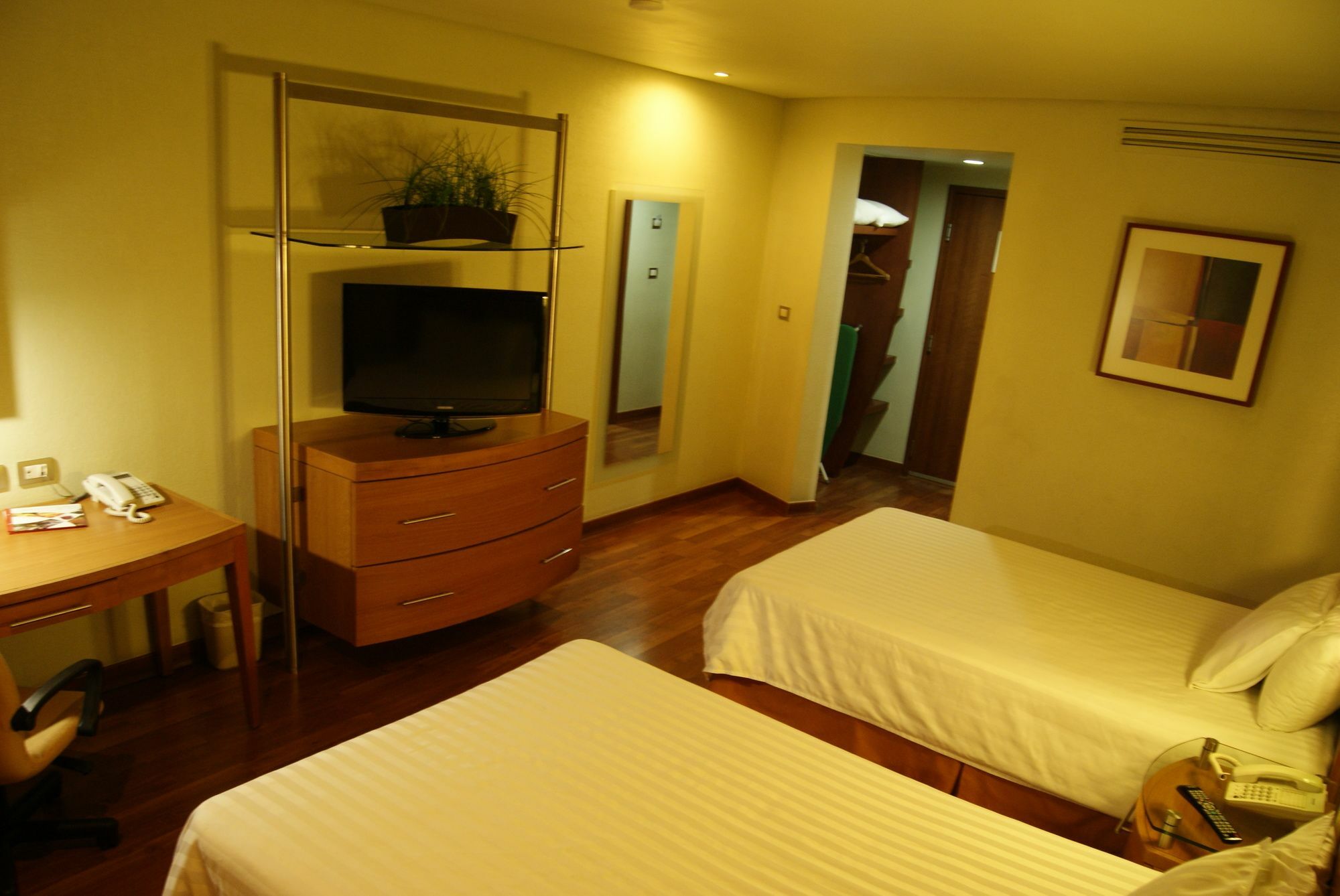 Hotel Mercury Queretaro