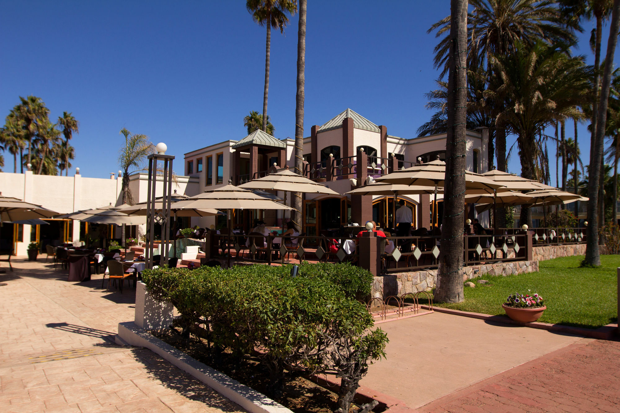 Estero Hotel 4*