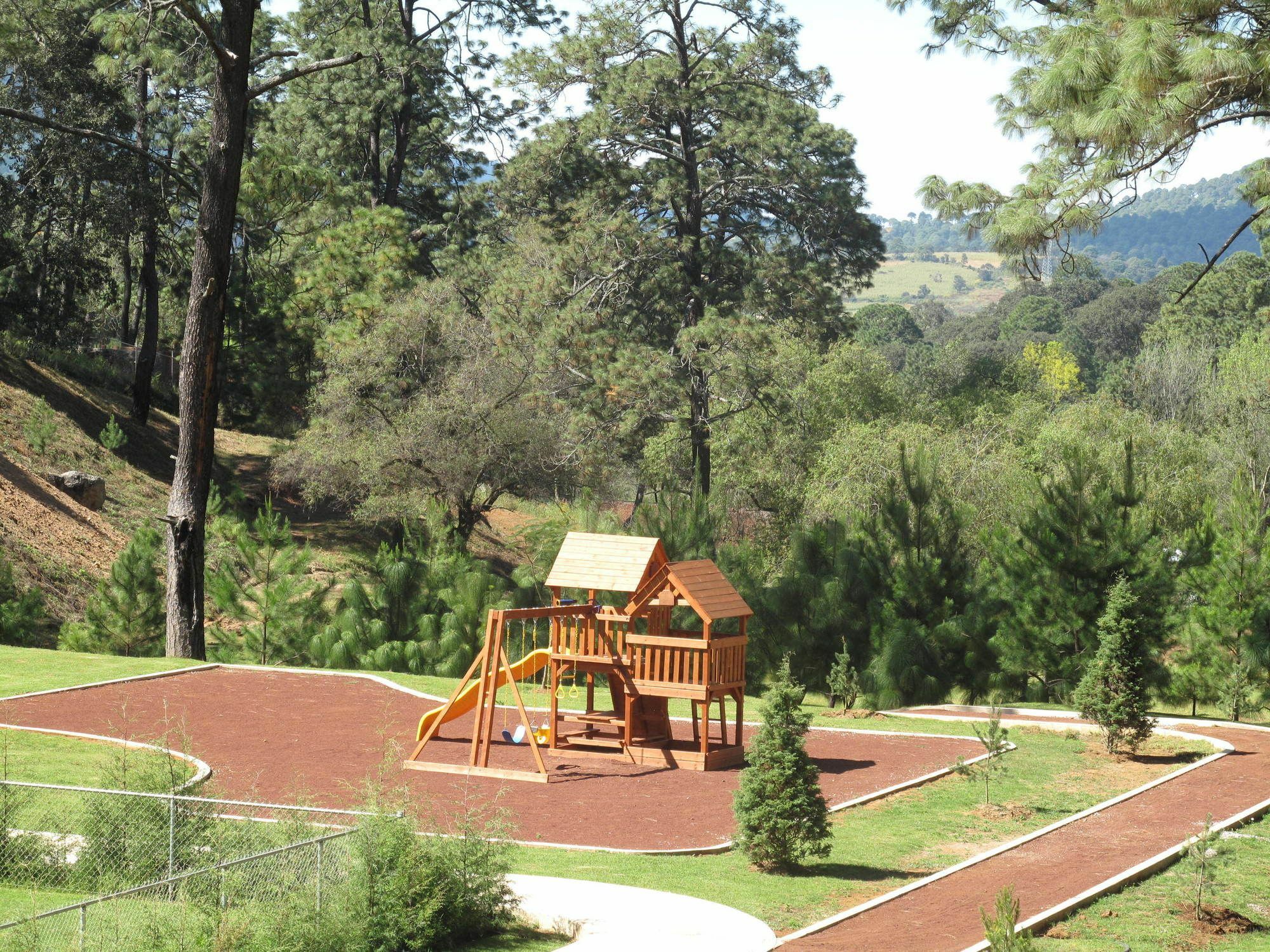 Bosque Escondido 5*