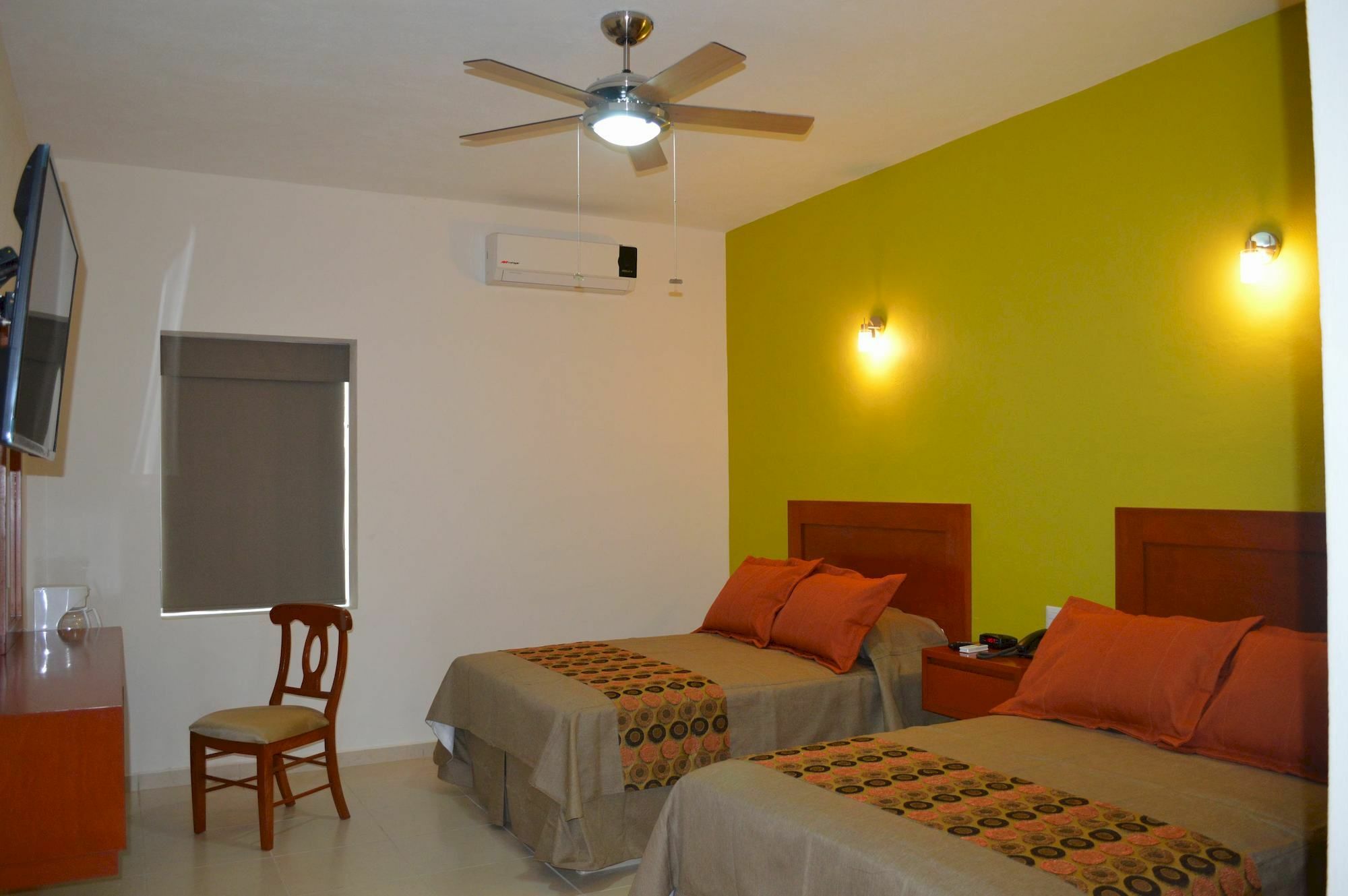 Concierge Plaza La 3* Colima