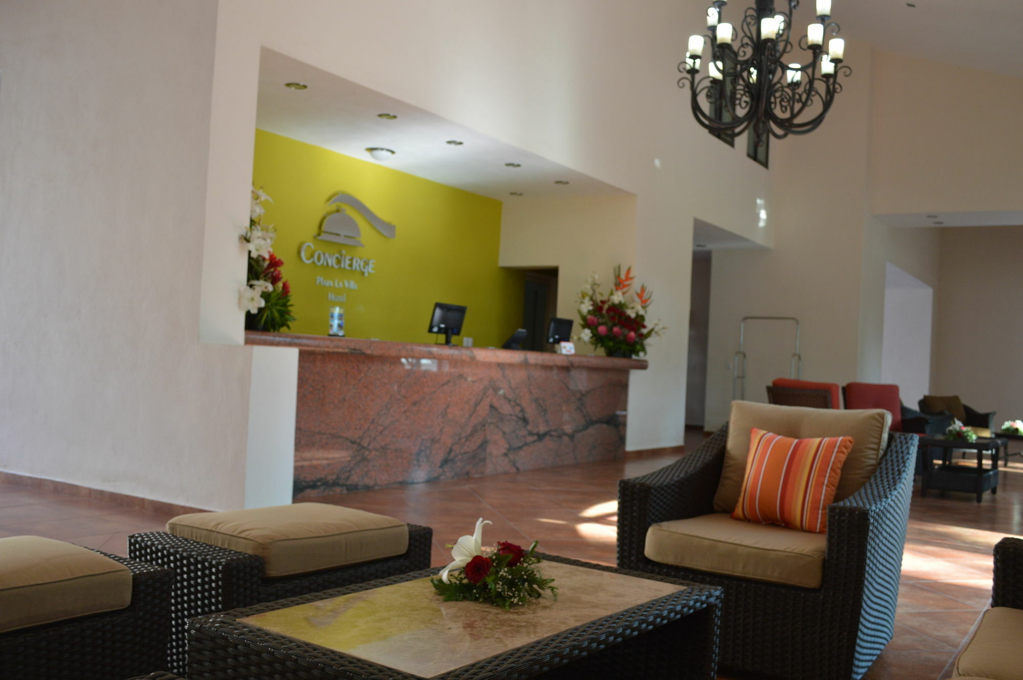 Hotel Concierge Plaza La 3*