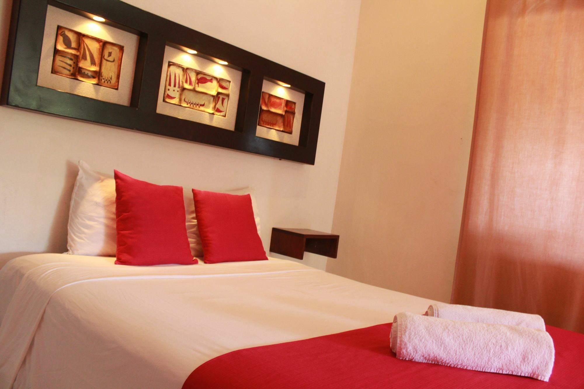 El Hotelito Hotel