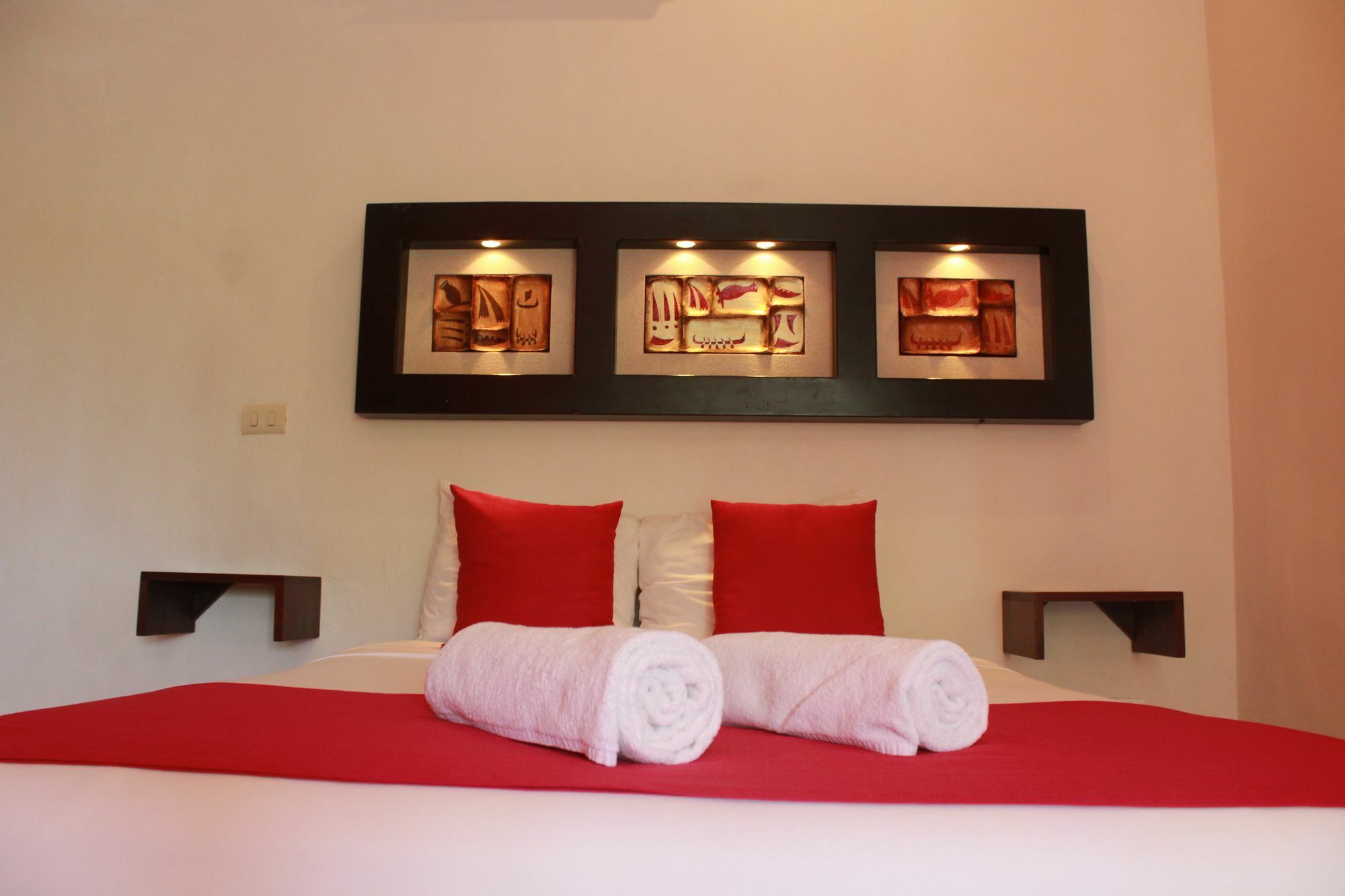 El Hotelito