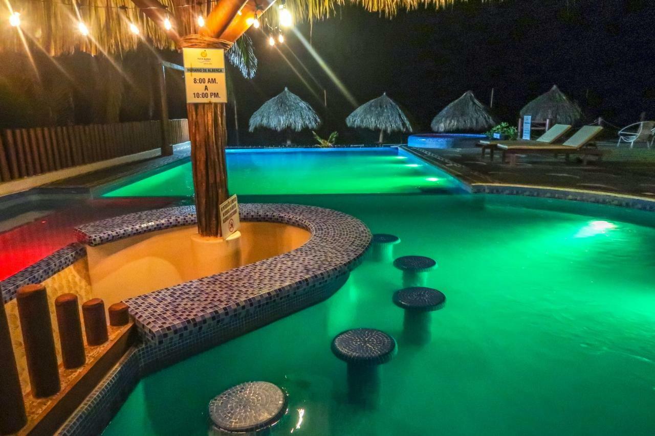 Punta Blanca Zihuatanejo