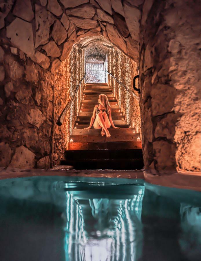 Hotel Zentik Project & Saline Cave Valladolid (Yucatan)