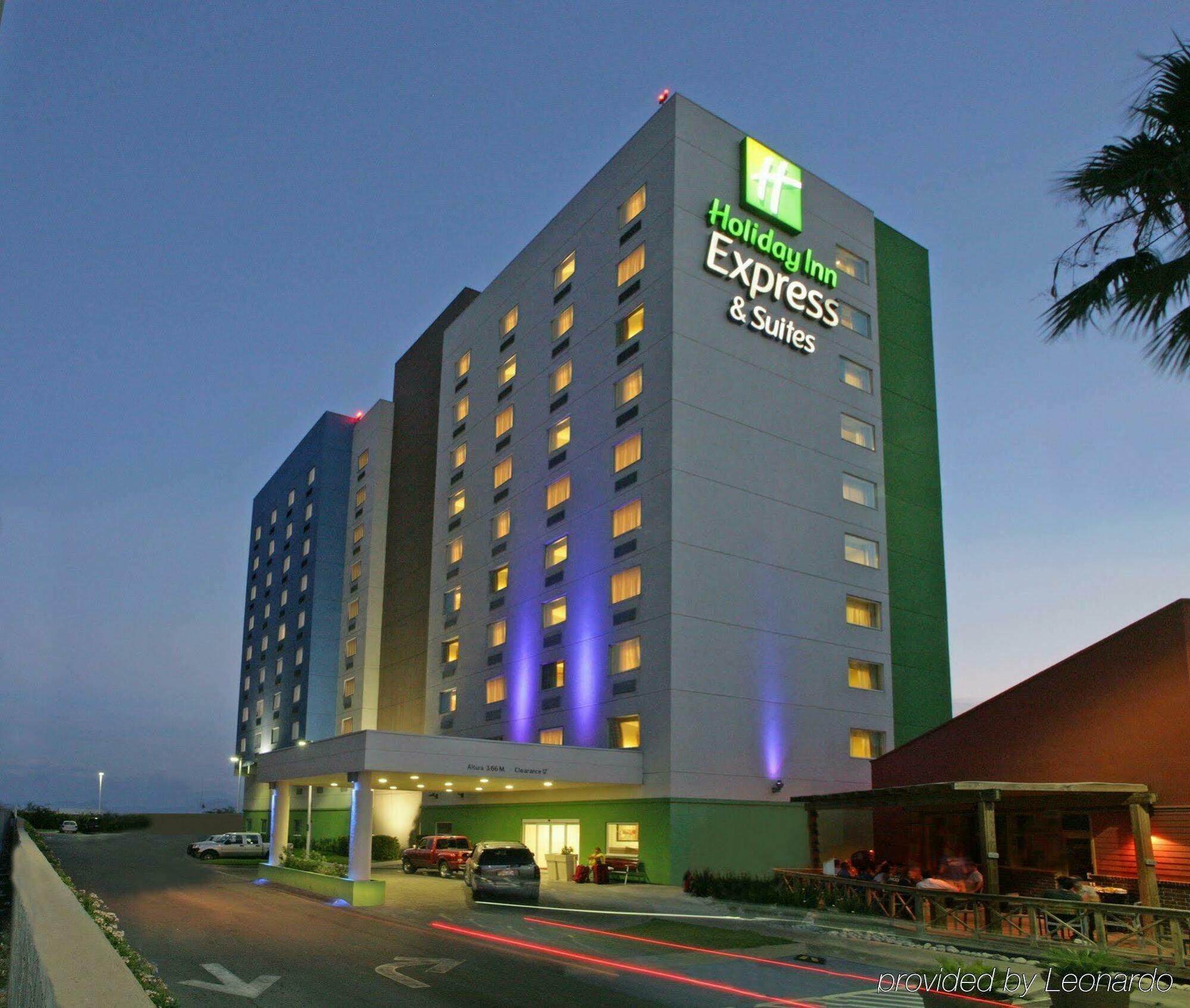 Hotel Express & Aeropuerto By Ihg Monterrey