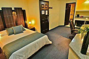 Western Real Tula Express Hotel 3*