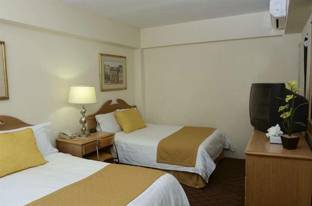 Hotel Madero Express Monterrey