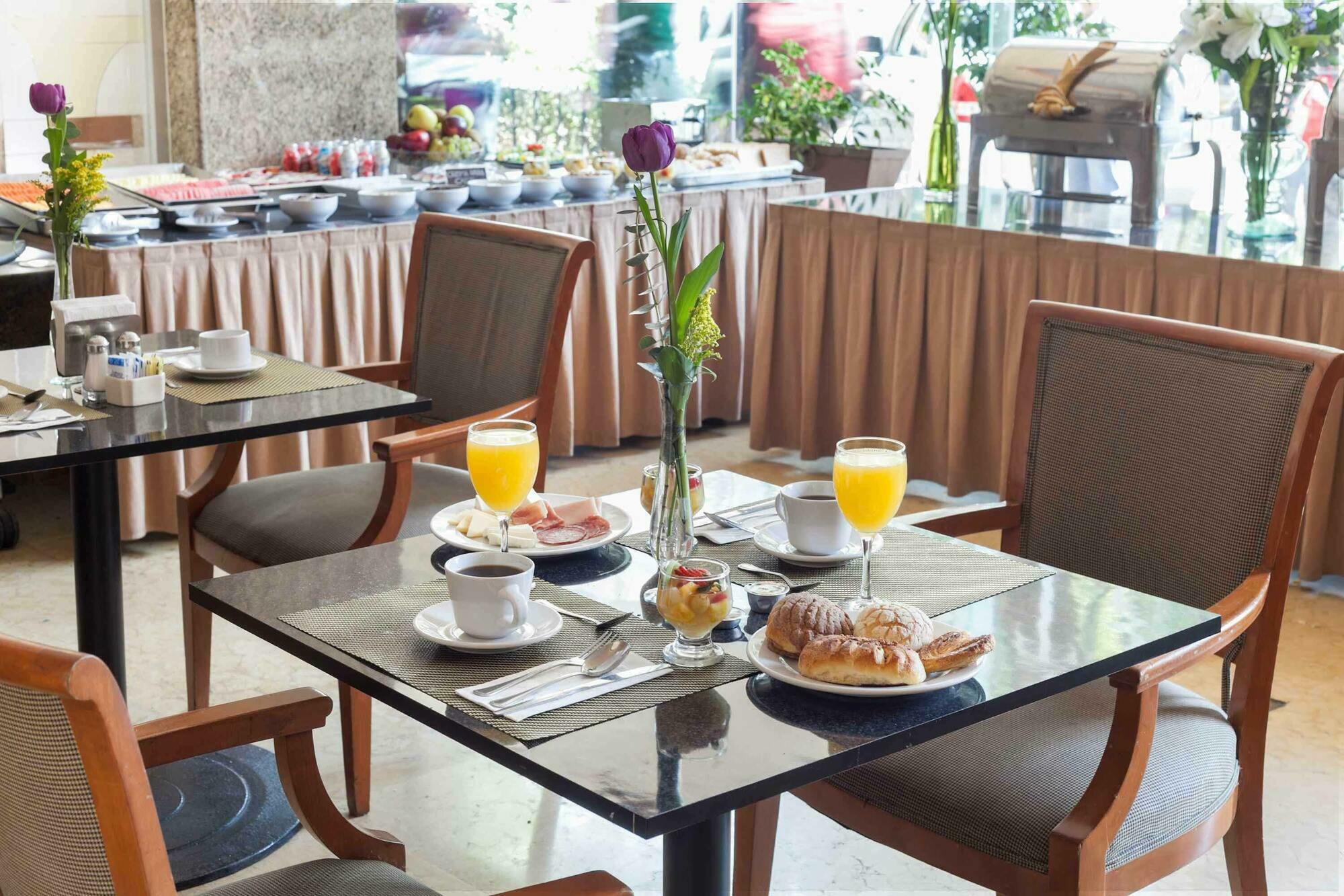 Hotel Eurostars Zona Rosa 5*