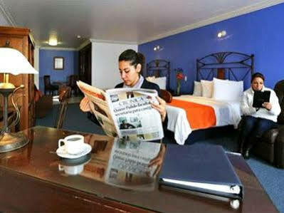 Hotel Ciros