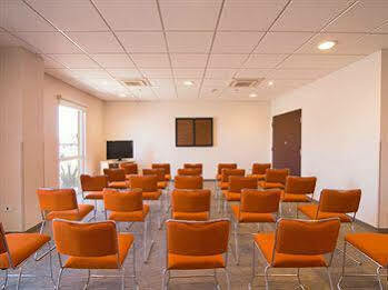 Express By Marriott Hotel 4*