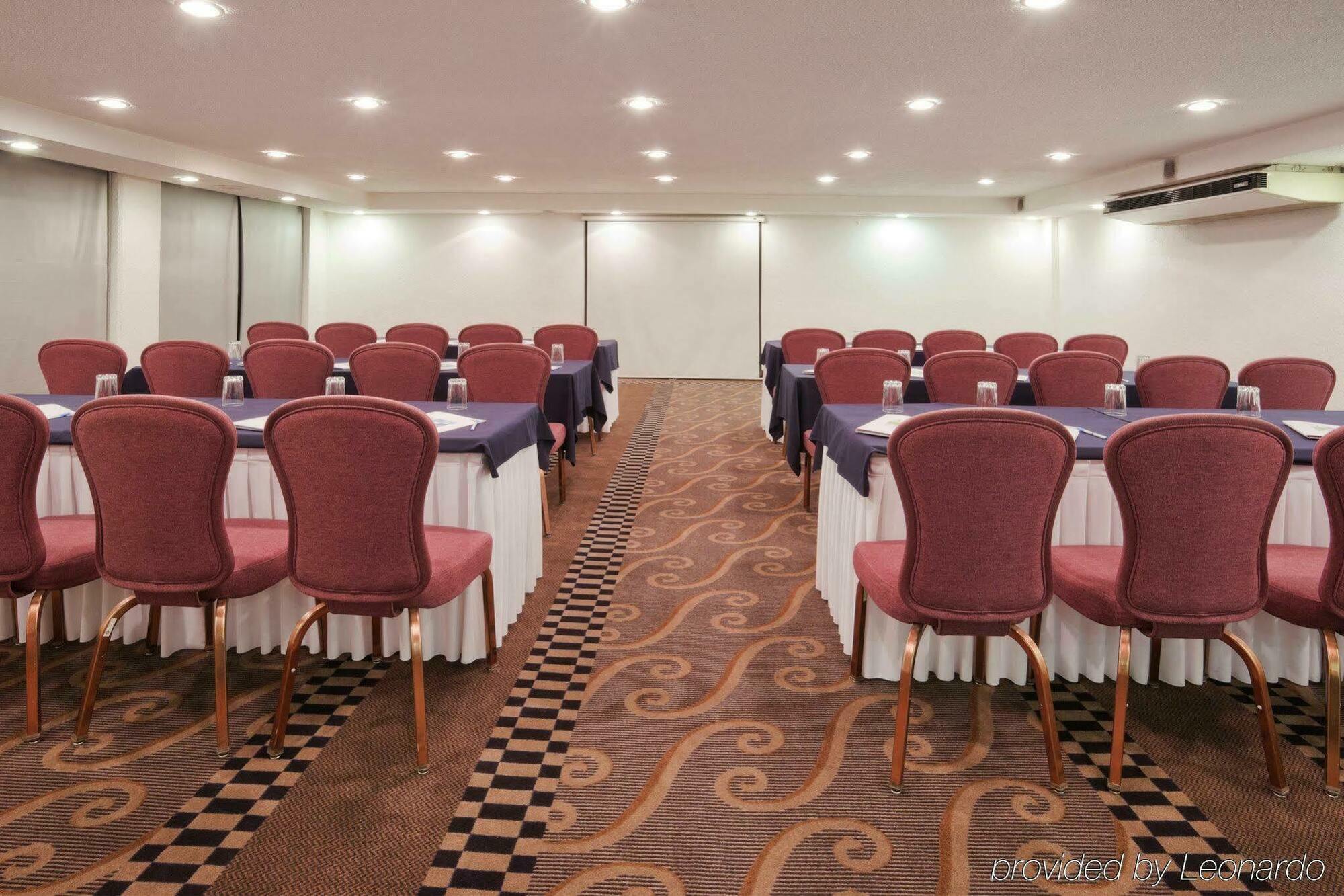 Express By Ihg 4*