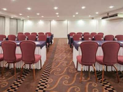 Hotel Express By Ihg 4*
