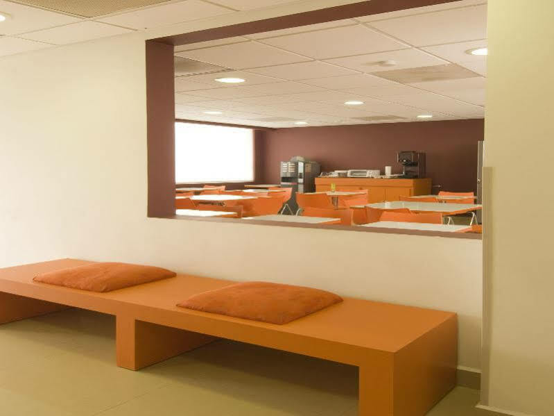 Hotel Express Junior By Marriott Aeropuerto