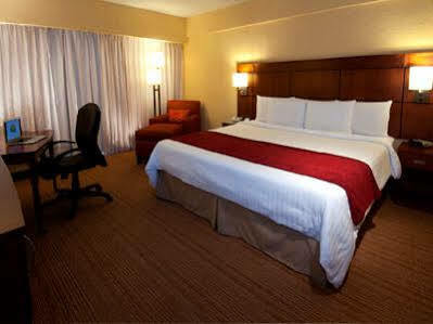 Courtyard By Marriott Animas Puebla