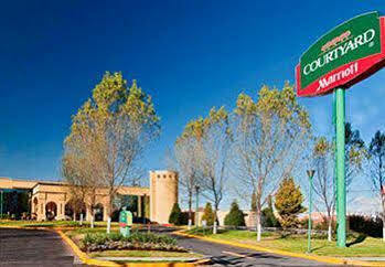 Courtyard Airport 4* Toluca