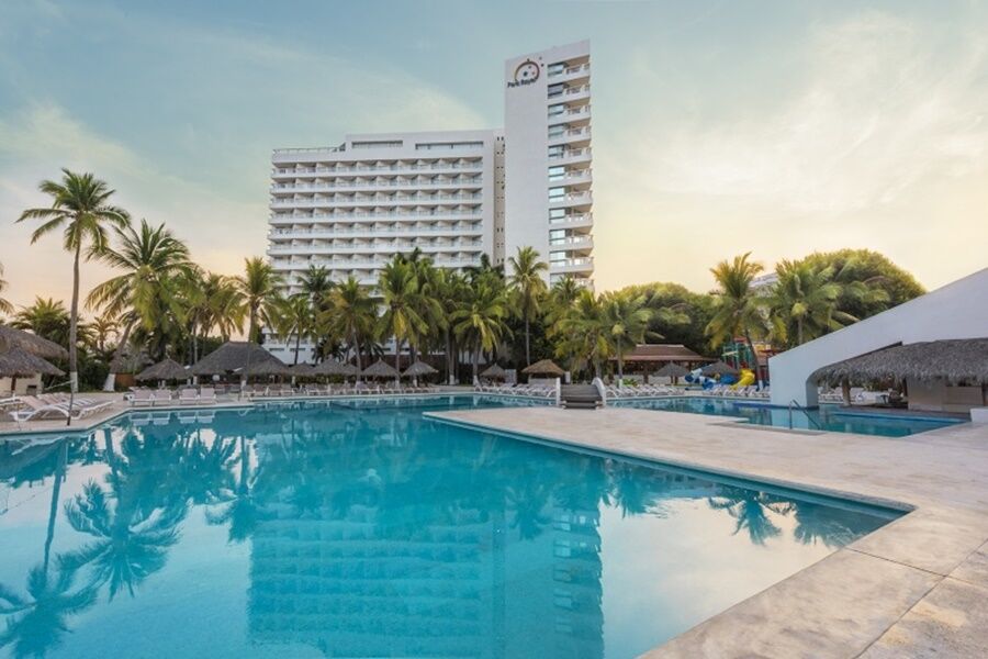 Park Royal Ixtapa 4*