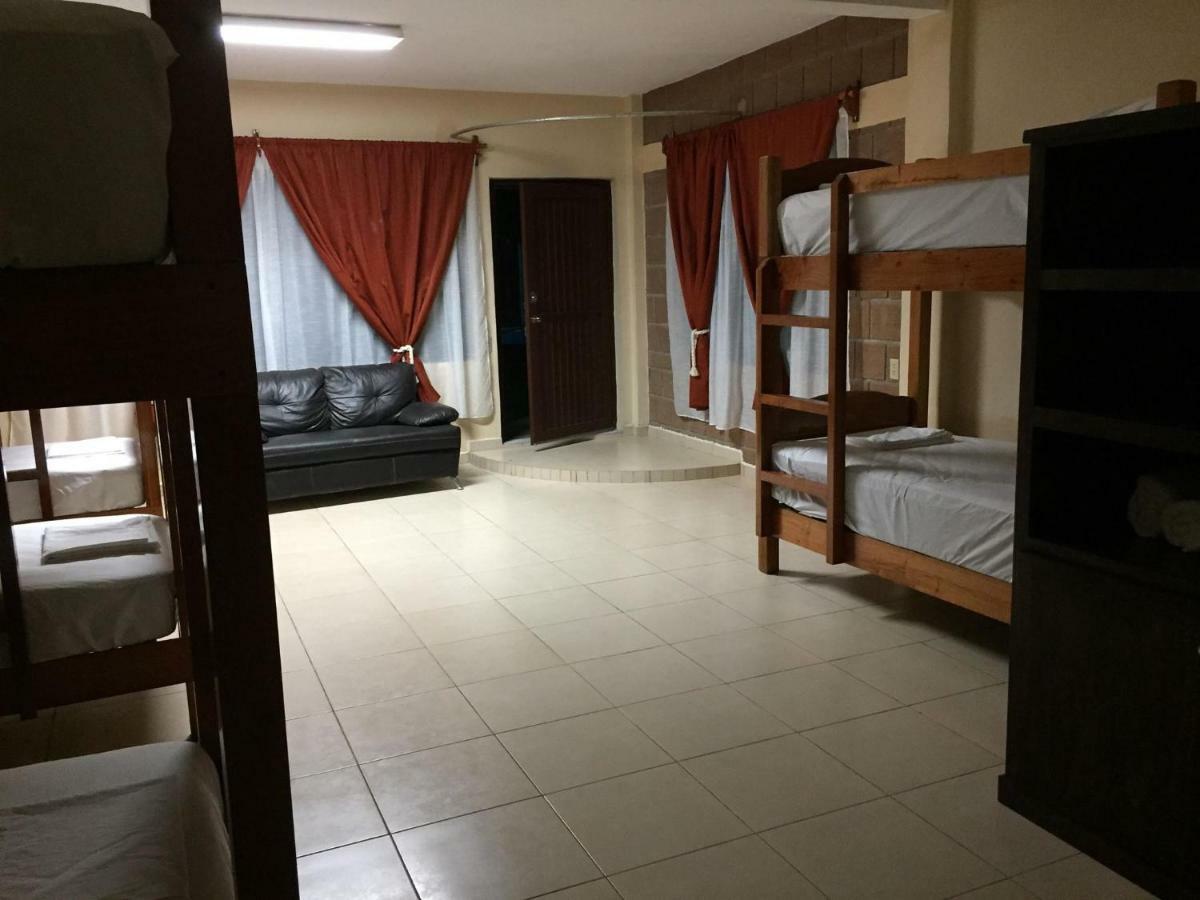 Hostal Aquismon Guest house Aquismon