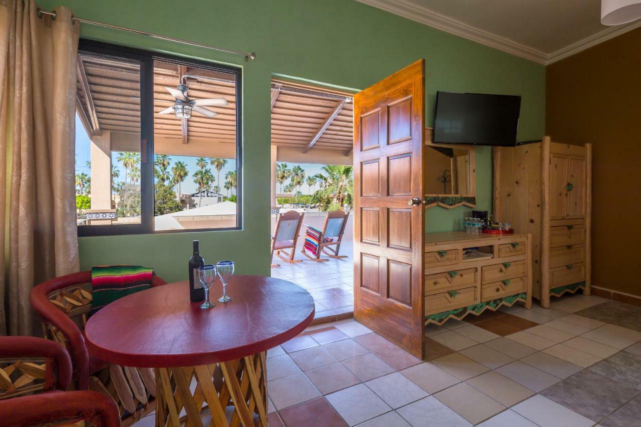 Loreto Playa Boutique Hotel 3*
