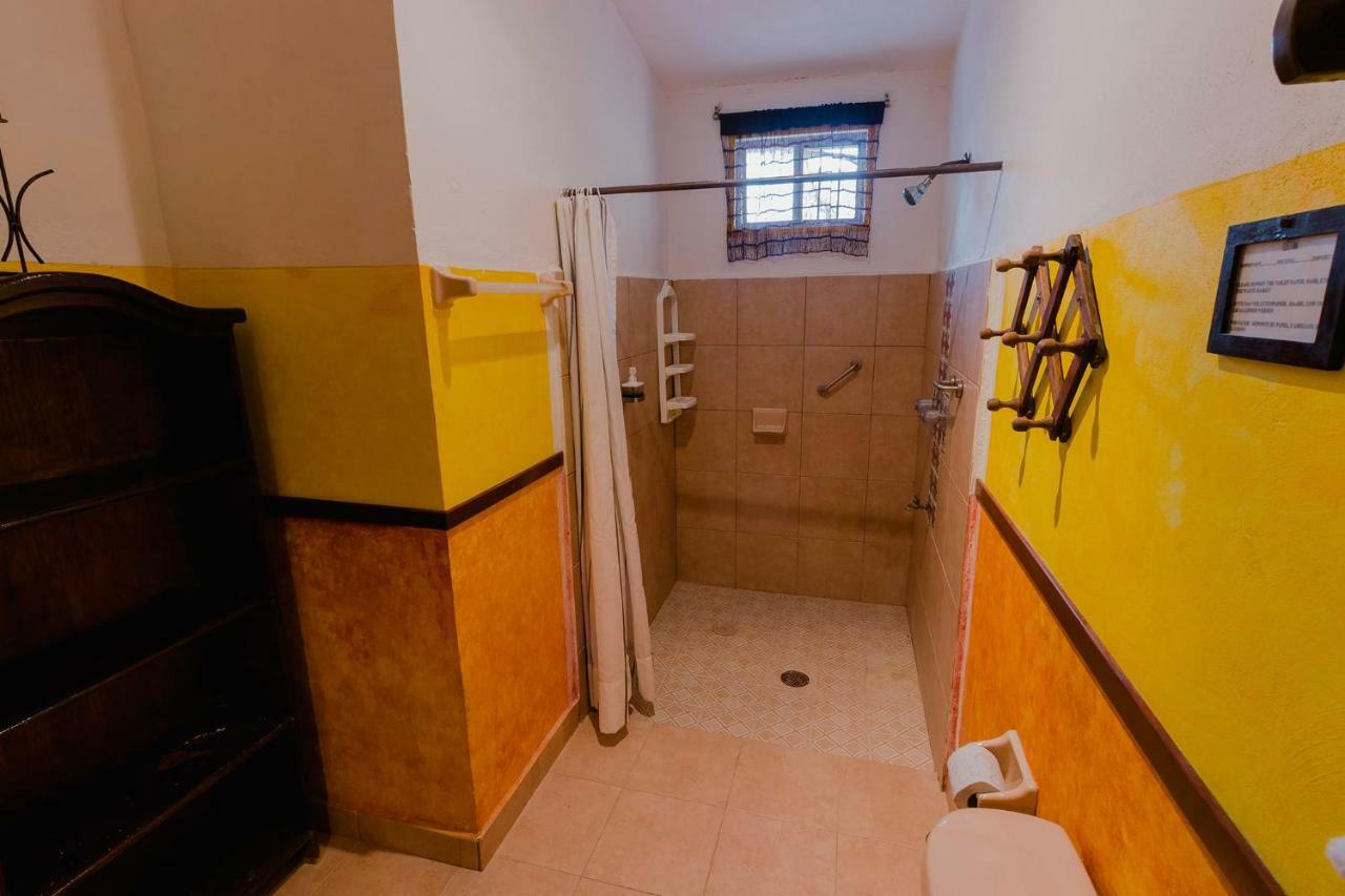 Hacienda Antigua Villa, 50m From Sandy Apartment *