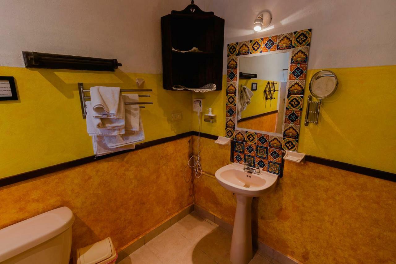 Hacienda Antigua Villa, 50m From Sandy Apartment