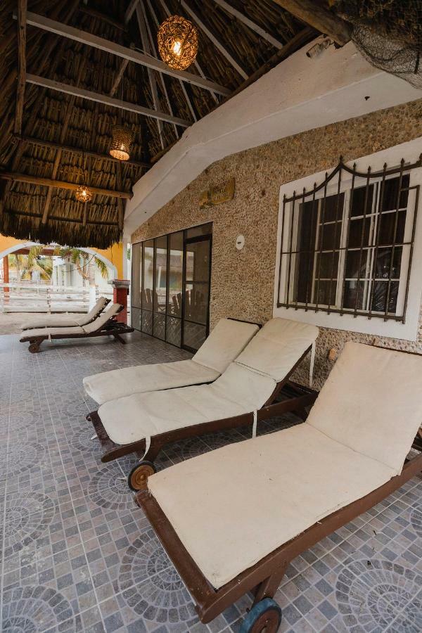 Hacienda Antigua Villa, 50m From Sandy * El Cuyo