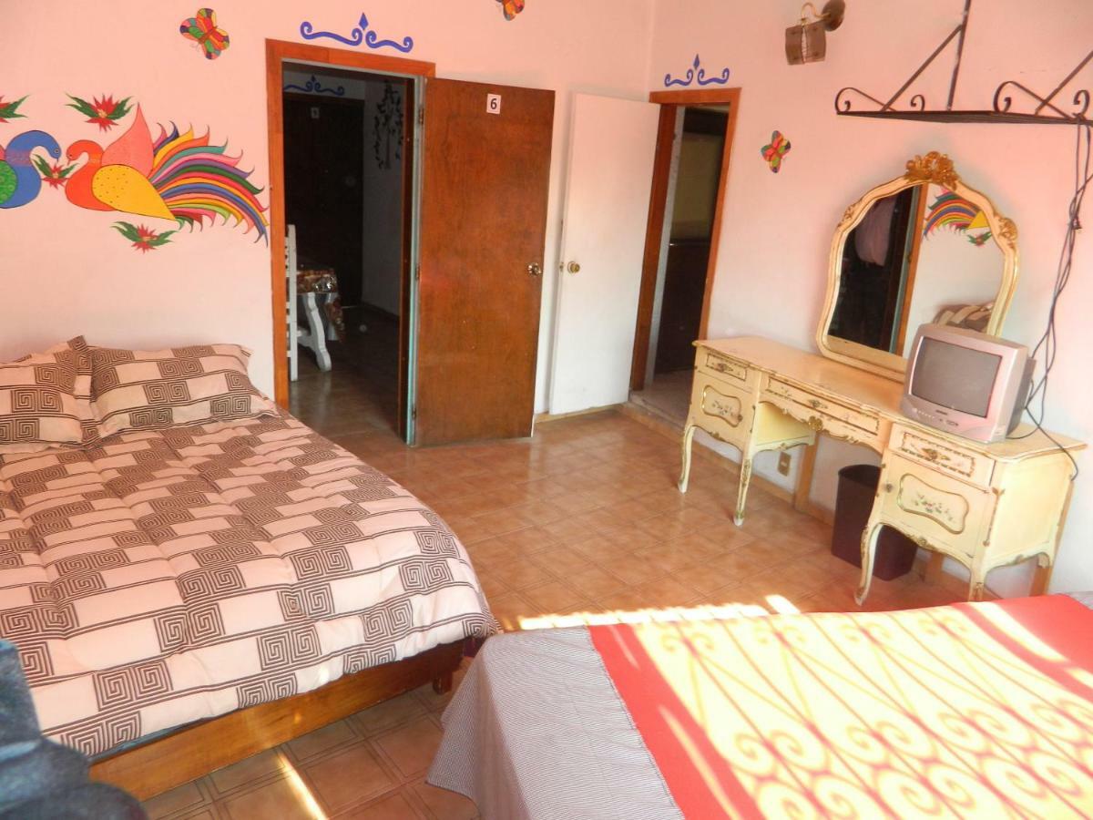 Guest house Joan Sebastian *