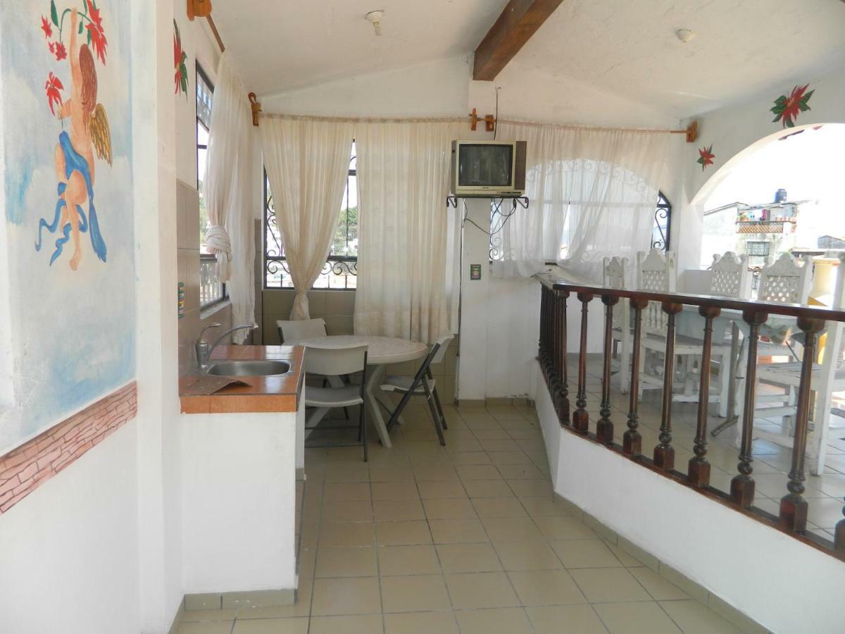Joan Sebastian Guest house