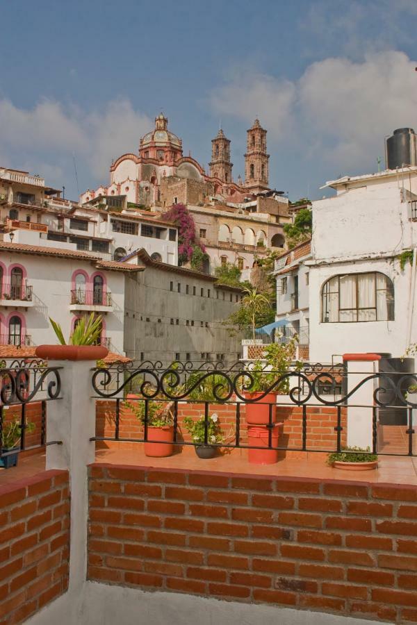 Joan Sebastian Guest house *